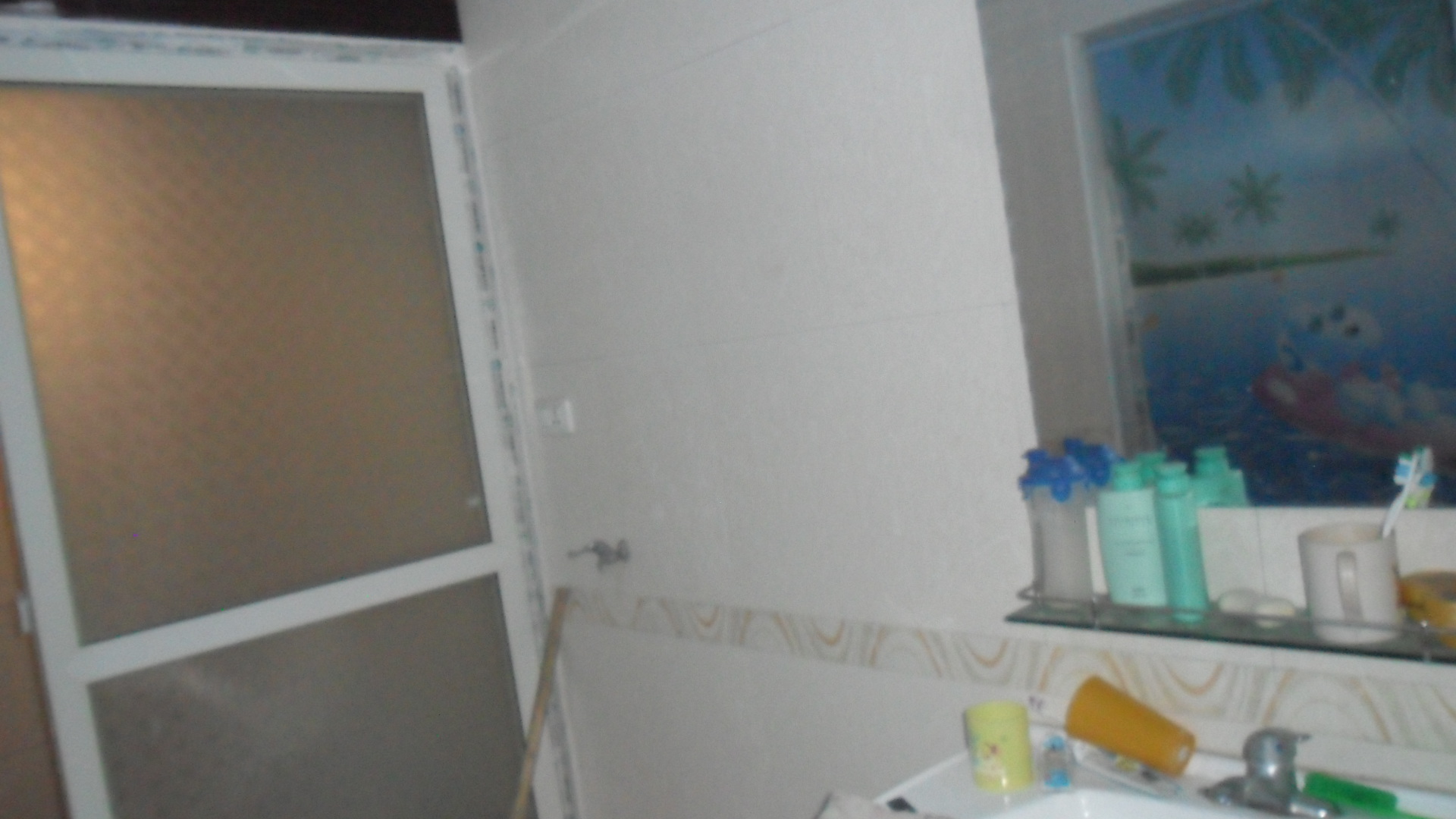 孝感東城區(qū)大會集精裝修3室2廳1衛(wèi)誠意賣