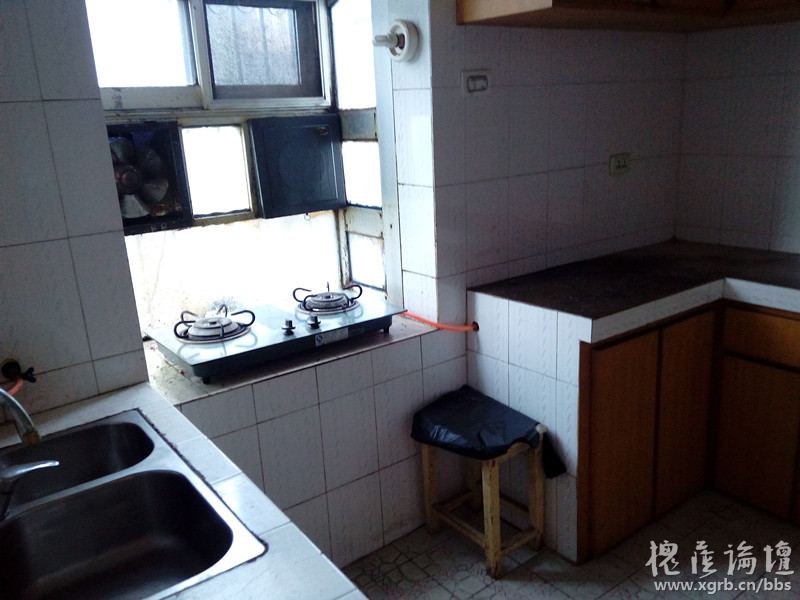 A1031【長征二路】蔡林記旁單位房4樓102.19平米