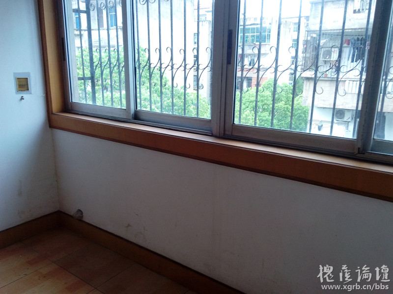 A1031【長征二路】蔡林記旁單位房4樓102.19平米