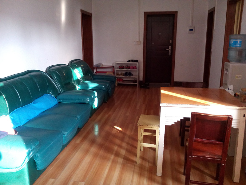 A3409文化路稻香村2/1/1簡裝4/5面積56平方售價26萬