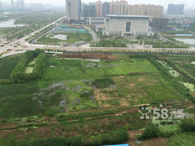 A1710 董永路【乾坤豪府】毛坯  17樓  90平米