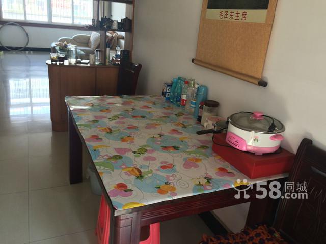 A1830北京二路【景園新村】130.8平米中裝送10平米車庫(kù)