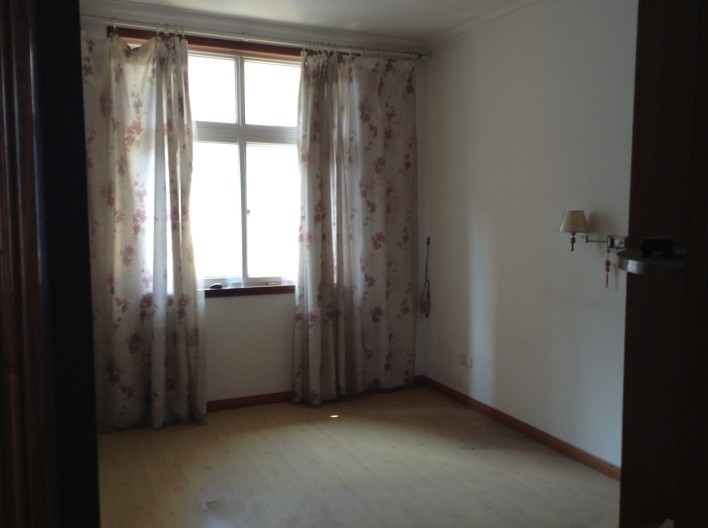 A1050急售【乾坤名城】買(mǎi)六送七195平米中裝3600平米