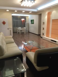 A1809憩园小区三室二厅二卫4/6精装两证满五