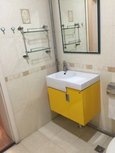 A1809憩园小区三室二厅二卫4/6精装两证满五