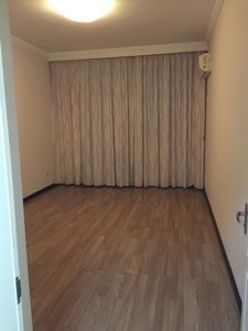 A1809憩园小区三室二厅二卫4/6精装两证满五