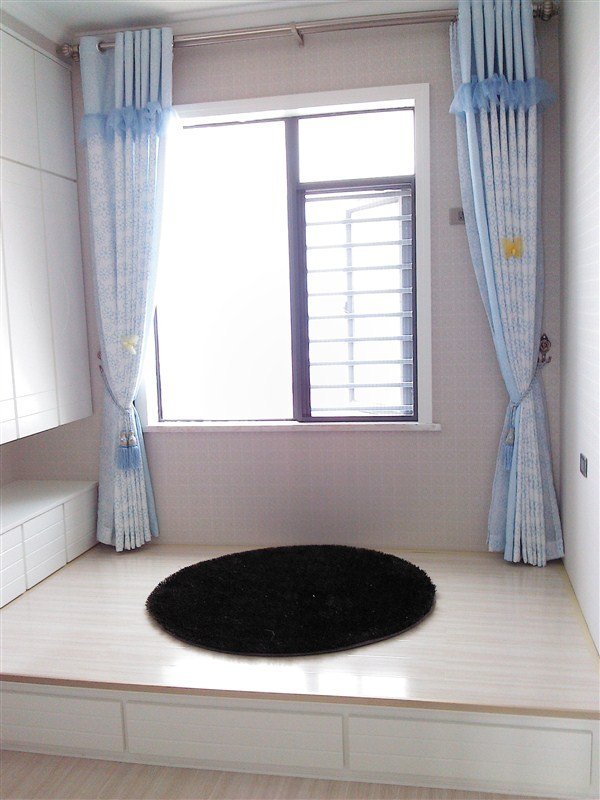 B1777福星城三期三室32/32精裝兩證滿二128平米售價(jià)85萬(wàn)