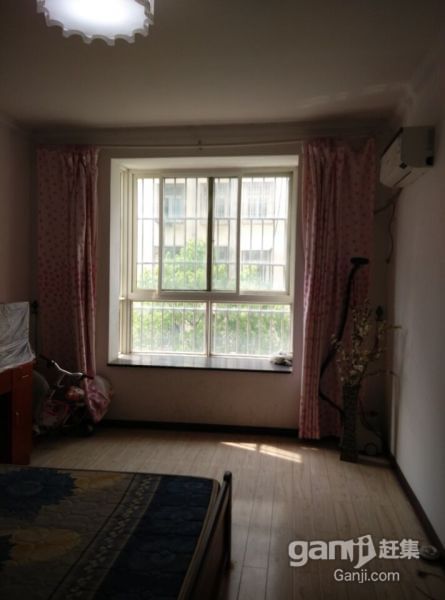 A1875黃陂東路【宏達(dá)花園】2樓137平米兩證滿(mǎn)五