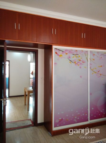 A1875黃陂東路【宏達(dá)花園】2樓137平米兩證滿(mǎn)五