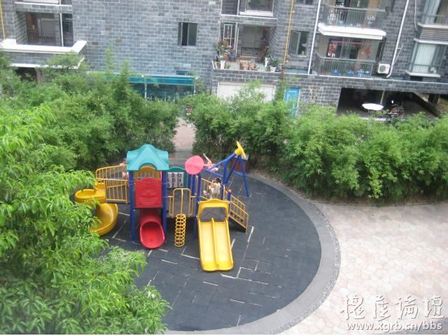 A1885黃陂路中段【北大鴻城】毛坯109平米兩證滿二