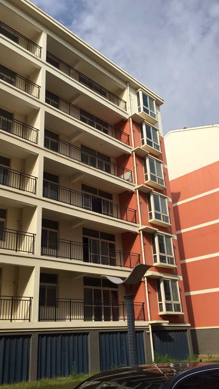 三汊鎮(zhèn) 黃麥嶺別苑出售