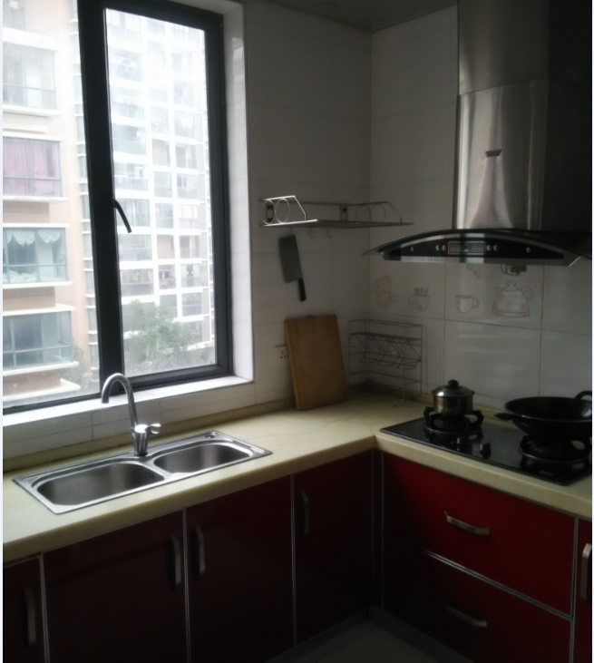 孝感（北大鴻城）-精裝房，好地段，優(yōu)惠出售！