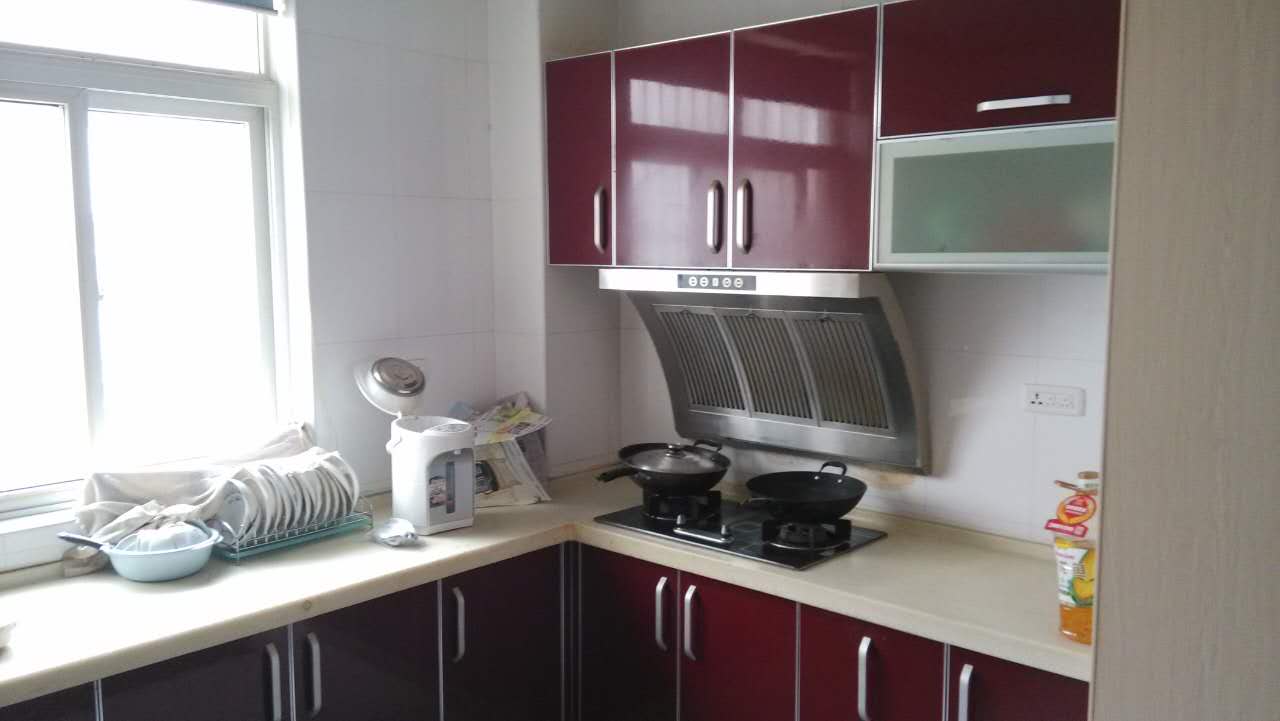 孝南北城區(qū)華夏龍城對(duì)面精裝修配套設(shè)施齊全可拎包入住價(jià)格從憂！