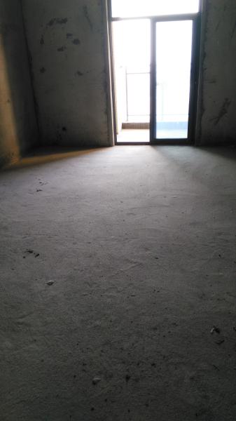 讓你無(wú)可挑剔的星河天街,交通便利低價(jià)甩賣(mài)