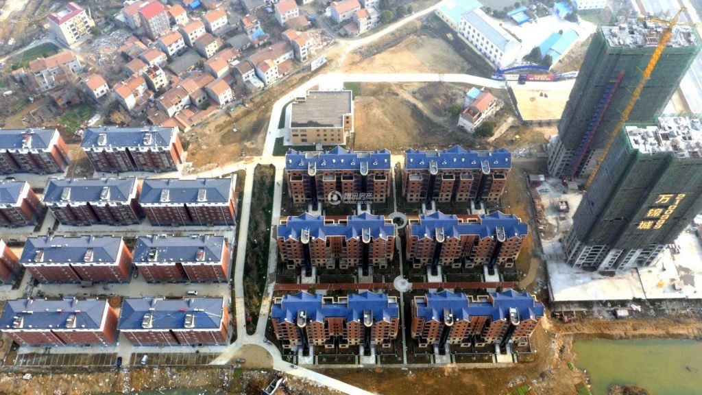 萬錦城有房出售，三房兩廳兩衛(wèi)