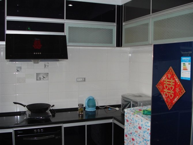 孝感長(zhǎng)征南路融興小區(qū)2室2廳1衛(wèi)90平米