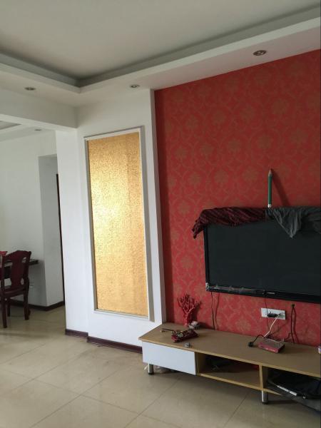 精裝修，好房低價(jià)出售，交通方便，