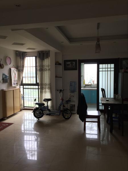 精裝修，好房低價(jià)出售，交通方便，