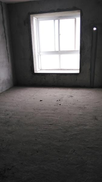 槐蔭天地毛坯房75出售