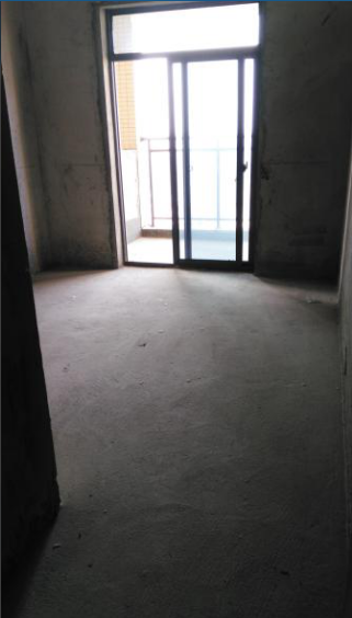 星河天街毛坯房80平米38萬出售