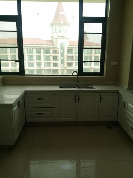 豪裝修歐式風(fēng)格沒住過人包括一車位