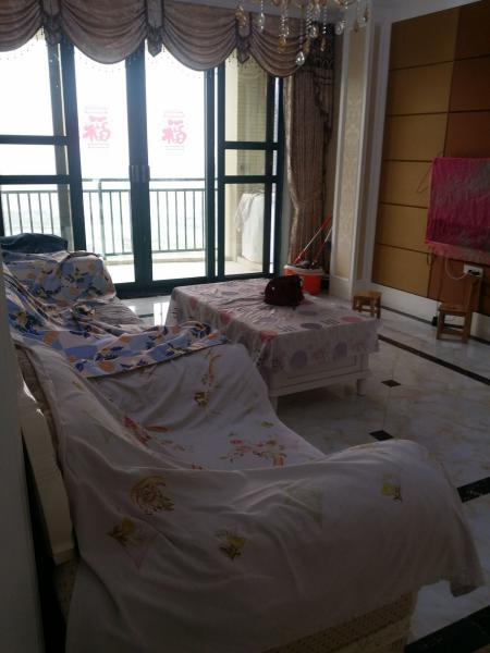 豪裝修歐式風(fēng)格沒住過人包括一車位