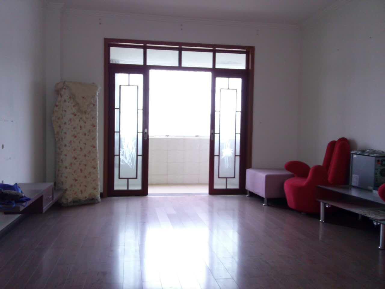 急售！北京路金苑花园，中装修的房，低于毛坯房的价