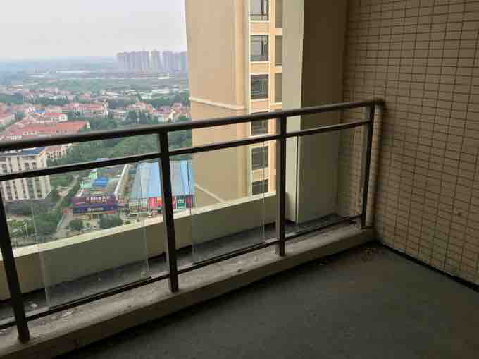 讓你無可挑剔的保利嘉園二期,交通便利低價甩賣