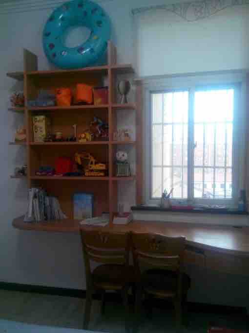 鐵軍花園精裝修房屋急售，