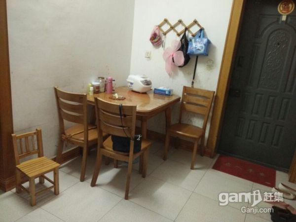 東苑小區(qū),誠意出售.看房預(yù)約.好房急售.