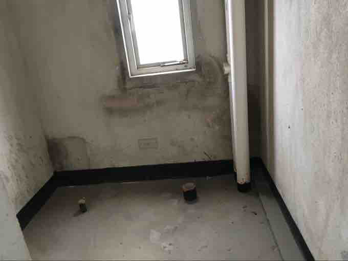 錦繡后湖50萬118平米3房毛坯南北,好房不等人