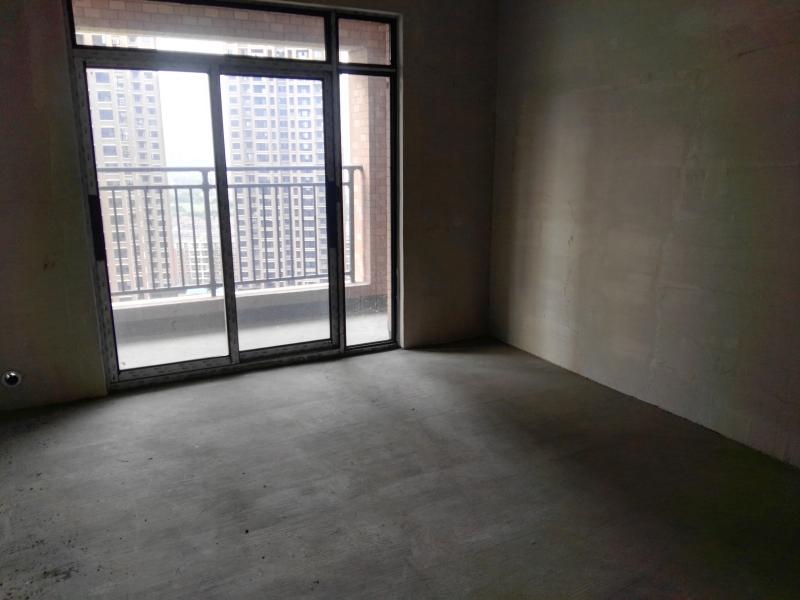 中建國際2期,優(yōu)質3房,采光好,通風佳, 看房.