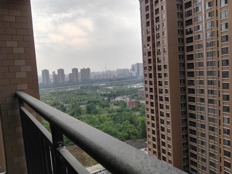 中建國際2期,優(yōu)質3房,采光好,通風佳, 看房.