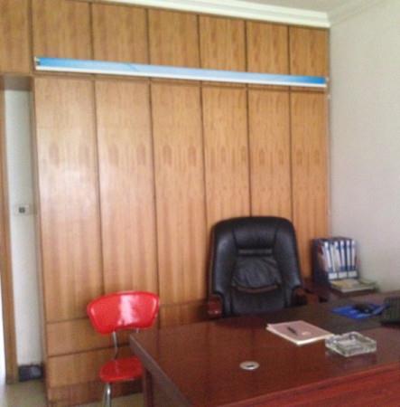 孝柴小區(qū)一樓適合公司辦公或培訓(xùn)