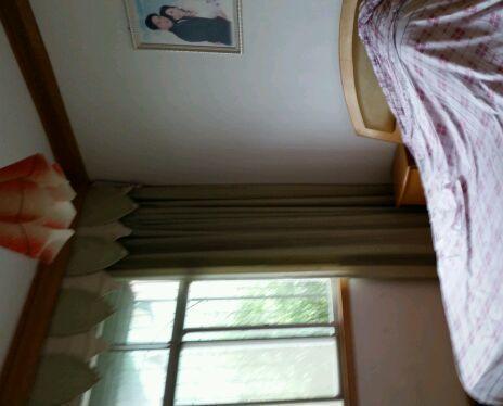 通風向陽、三樓、提包入任、家電齊全(個人)