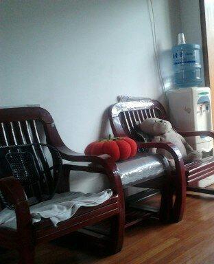 長征路住房整套出租(個(gè)人)