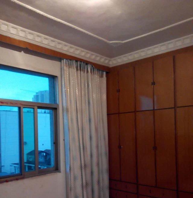 解放街3室2厅1卫，好房急售