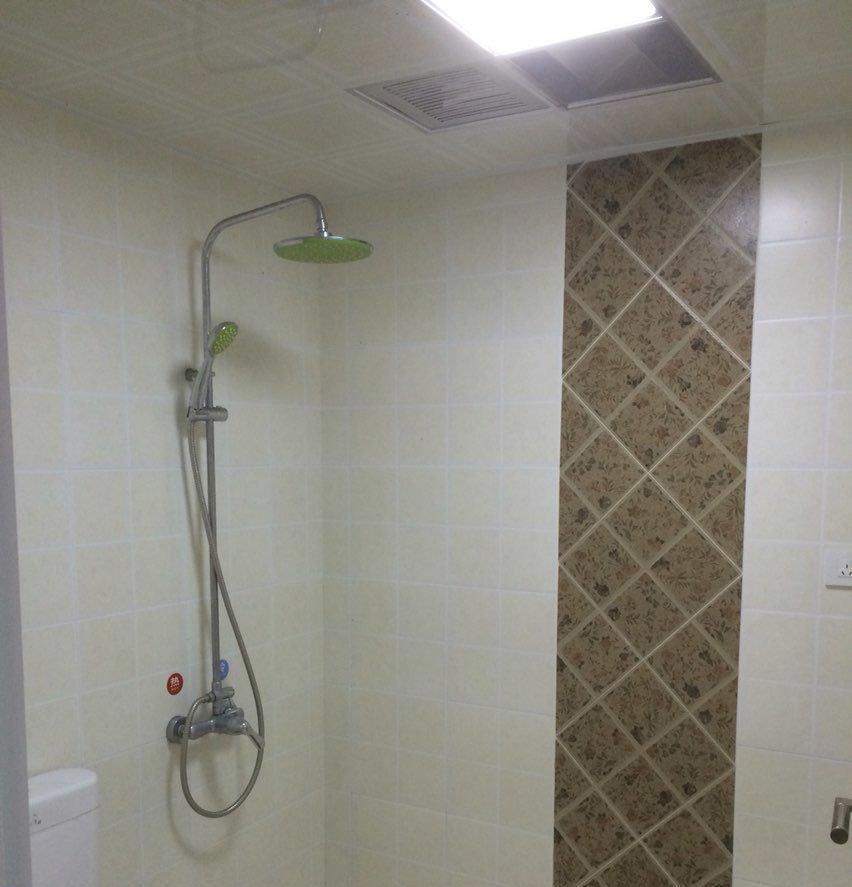 灣流匯）61平小兩室出租(個人)