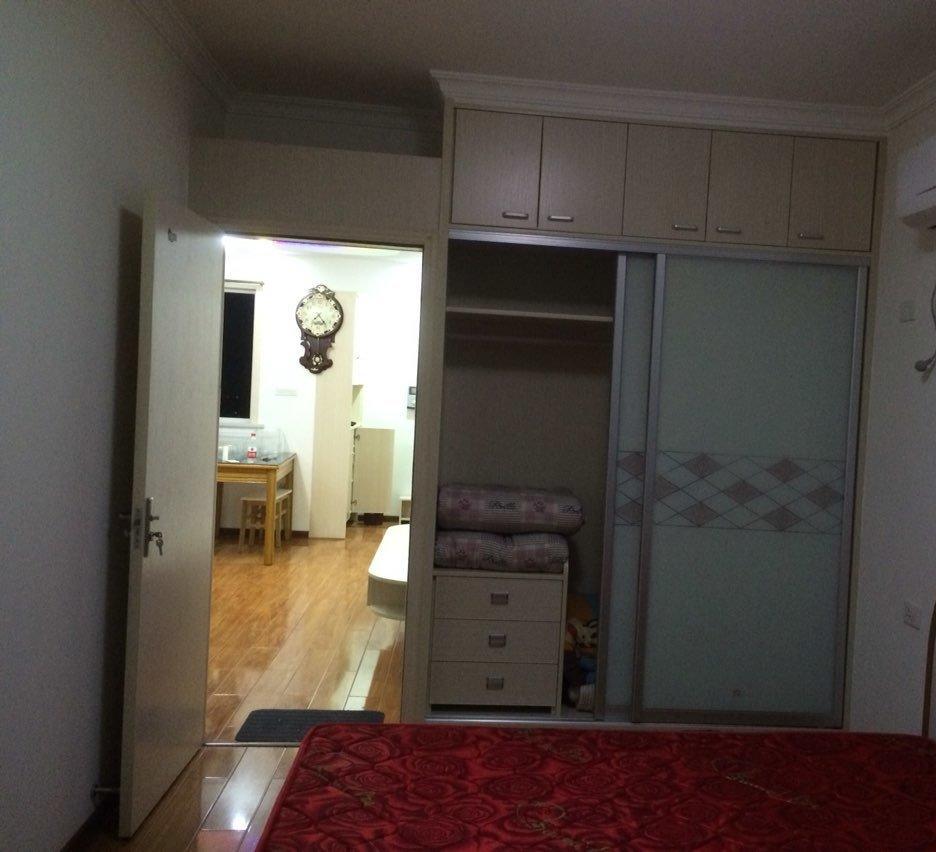 灣流匯）61平小兩室出租(個人)