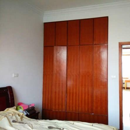 長(zhǎng)征一路普通裝修,家具齊全,拎包入住