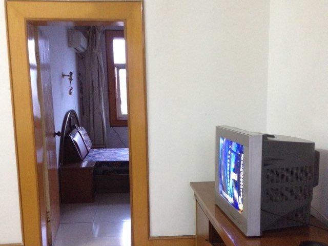 電視臺(tái)附近238廠(chǎng)一生活區(qū)2室2廳1衛(wèi)(個(gè)人)