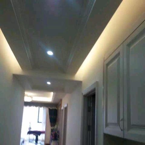 中介勿擾！孝南星河天街3室2廳1衛(wèi)2500元(個(gè)人)