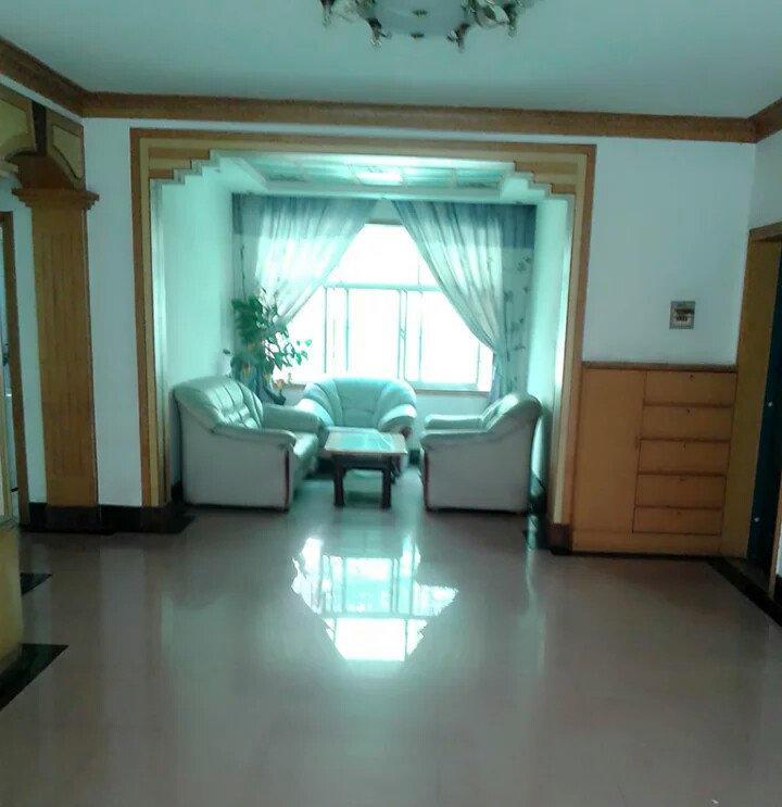 孝南宇濟城中城4室2廳2衛(wèi)171平米