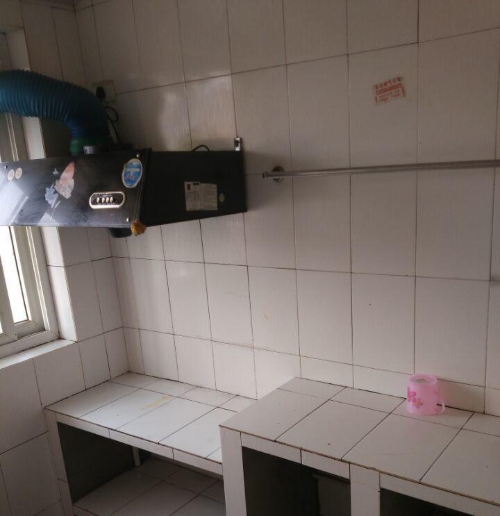 孝南肖家祠堂1室1廳80平米簡單裝修半年付(個(gè)人)