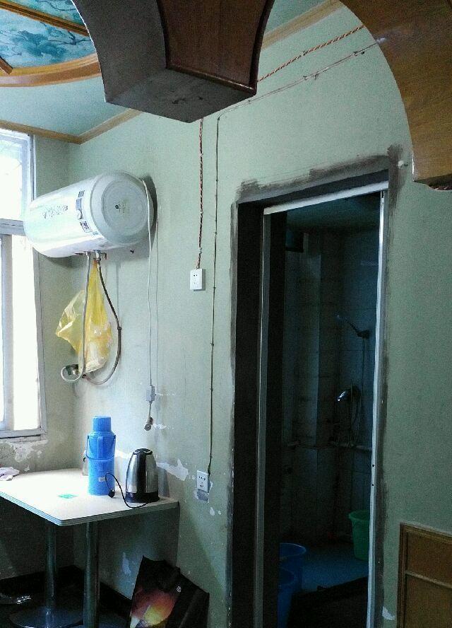 理絲小區(qū)2室1廳1衛(wèi)(個(gè)人)