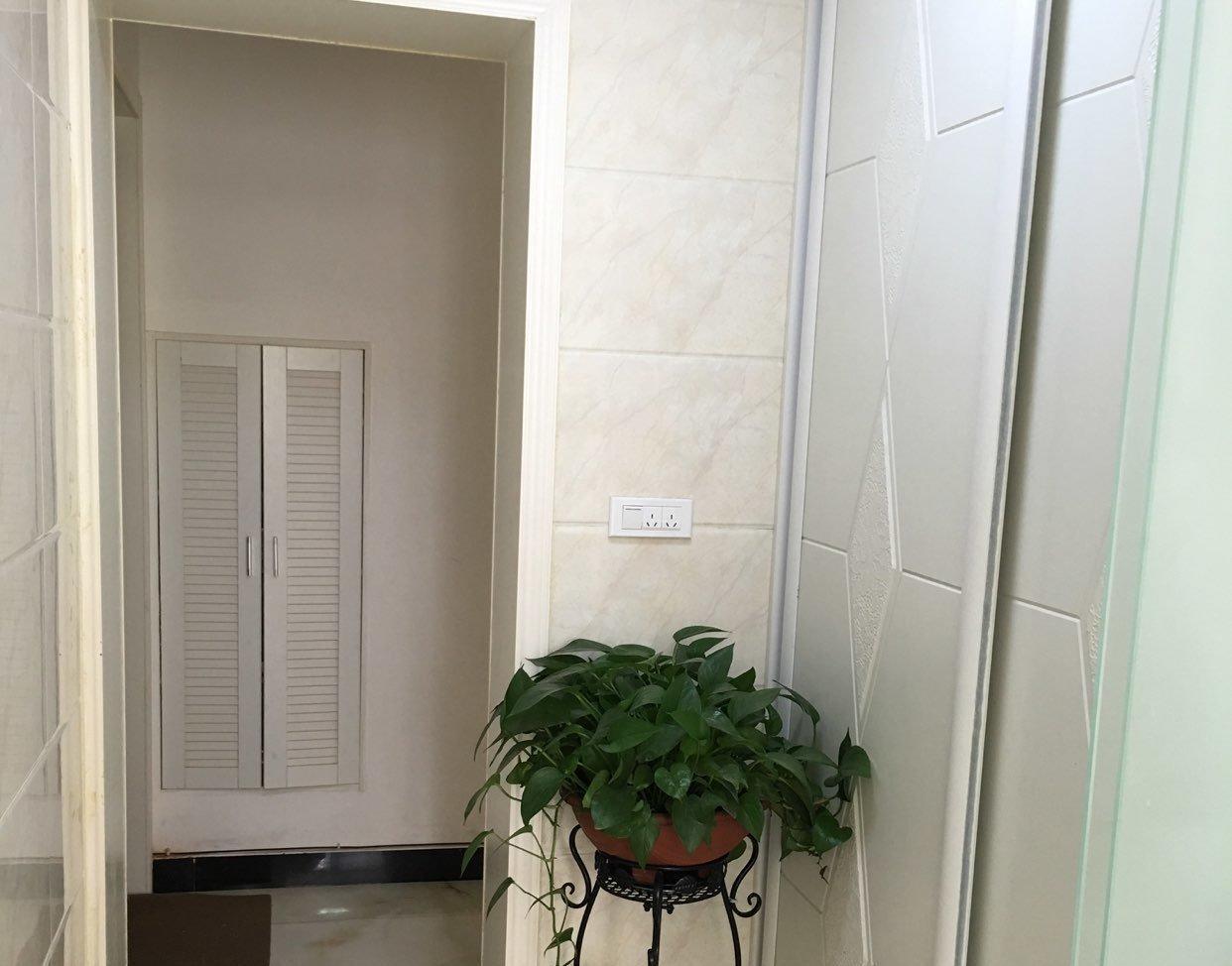 文化路建行院內(nèi)3室2廳1衛(wèi)2015年 新裝修