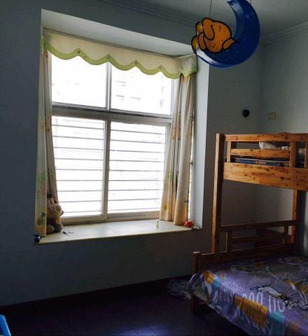 孝南乾坤陽(yáng)光3室2廳1衛(wèi)125平米