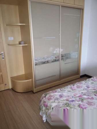 毗鄰孝感學(xué)院、孝高!全洲國際友邦新都精裝4室2廳!拎包