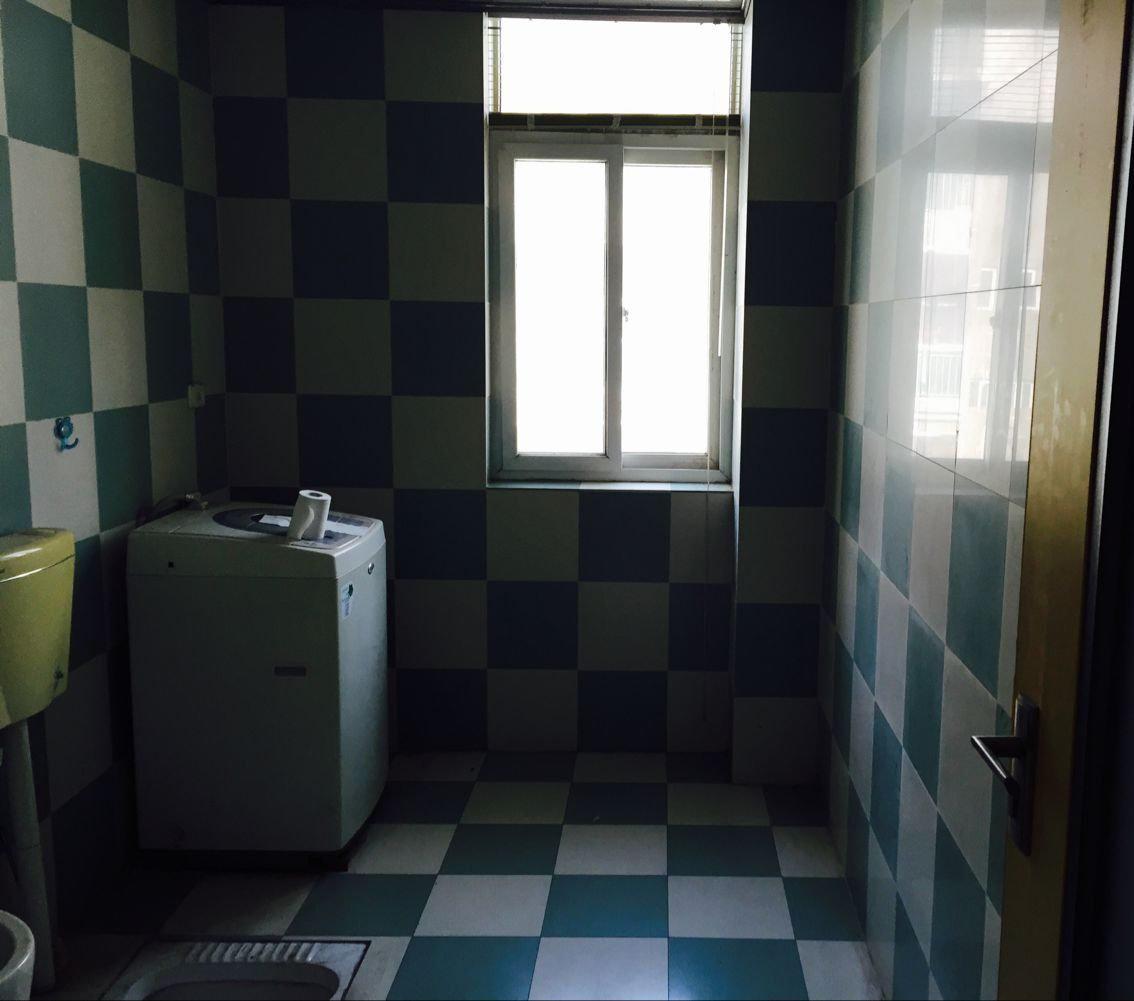 孝南乾坤陽光4室4廳3衛(wèi)188平米急售！