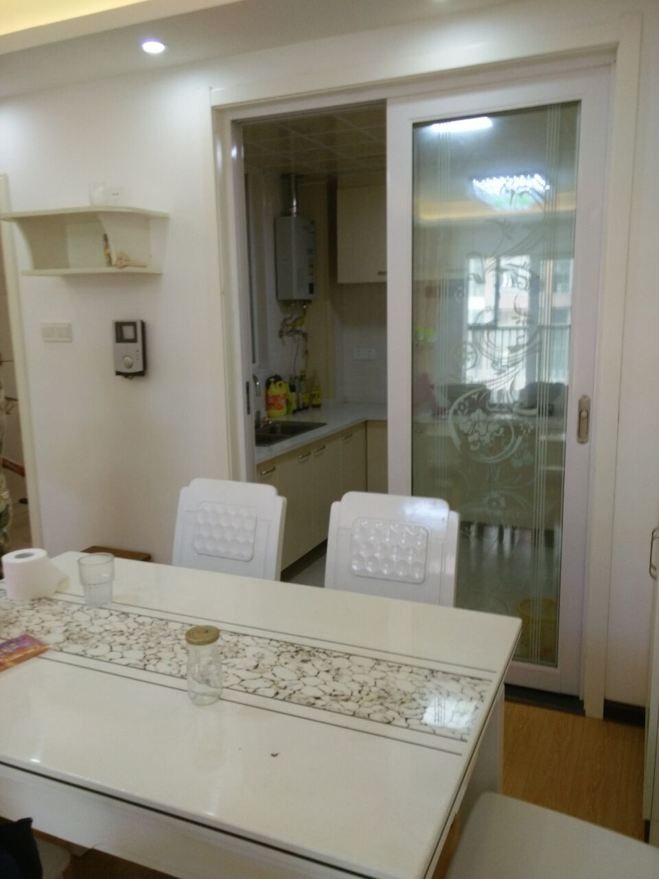 14湾流汇精装装修住房出售